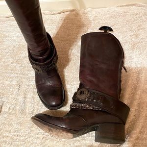 Freebird “Beck” Boots Size 9